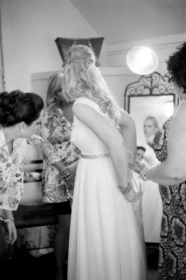 a-cowgirl-wedding-in-wisconsin