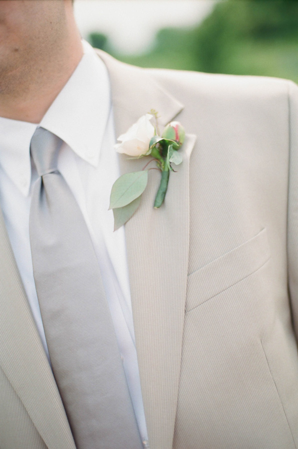 a-cowgirl-wedding-in-wisconsin