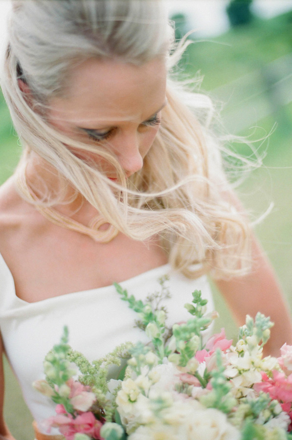 a-cowgirl-wedding-in-wisconsin
