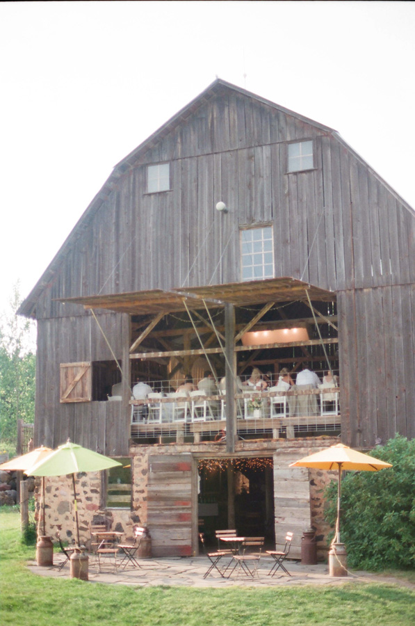 a-cowgirl-wedding-in-wisconsin