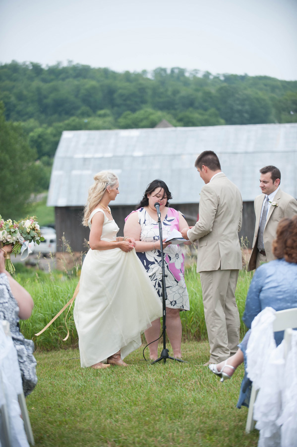 a-cowgirl-wedding-in-wisconsin