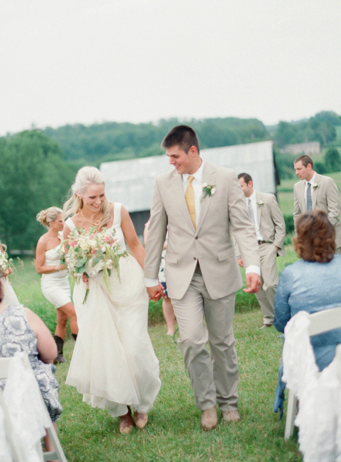 a-cowgirl-wedding-in-wisconsin