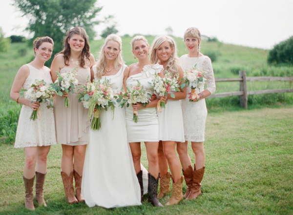 a-cowgirl-wedding-in-wisconsin
