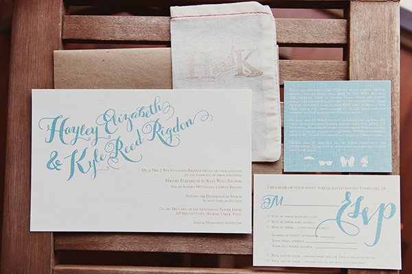 blue-and-coral-backyard-wedding