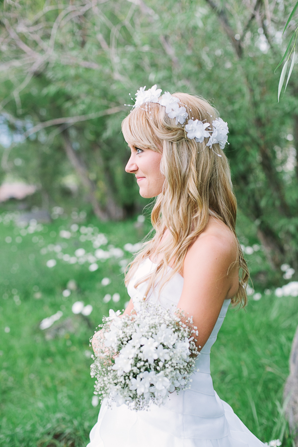 casual-elegance-wedding-for-under-7k