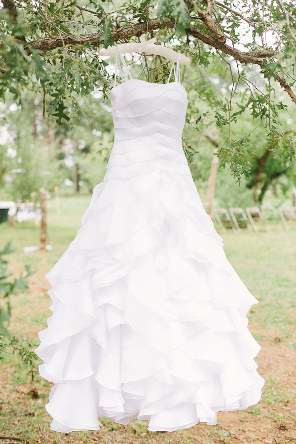 casual-elegance-wedding-for-under-7k