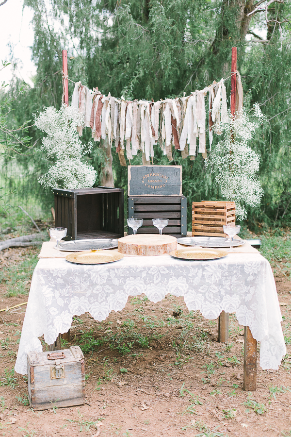 casual-elegance-wedding-for-under-7k