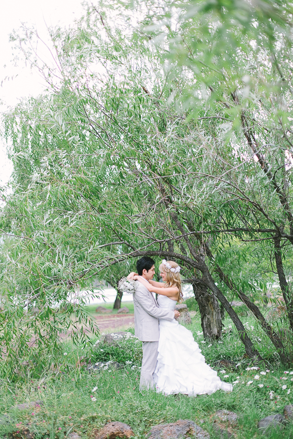 casual-elegance-wedding-for-under-7k