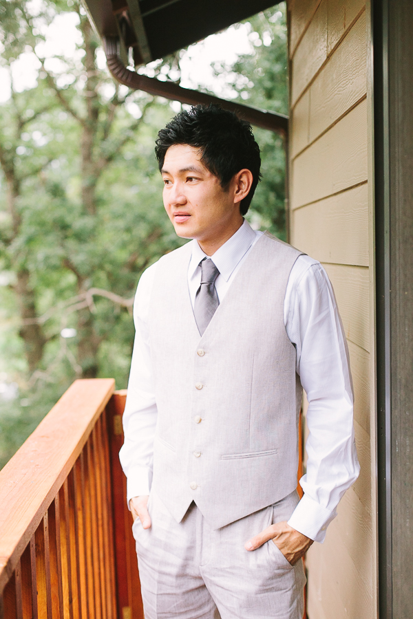 casual-elegance-wedding-for-under-7k