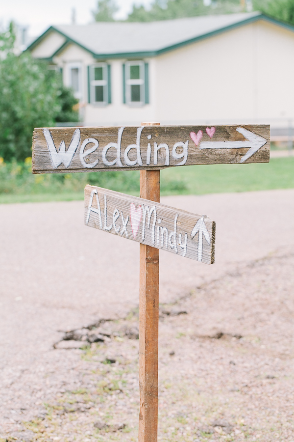 casual-elegance-wedding-for-under-7k