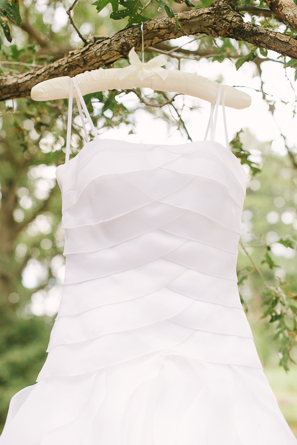 casual-elegance-wedding-for-under-7k