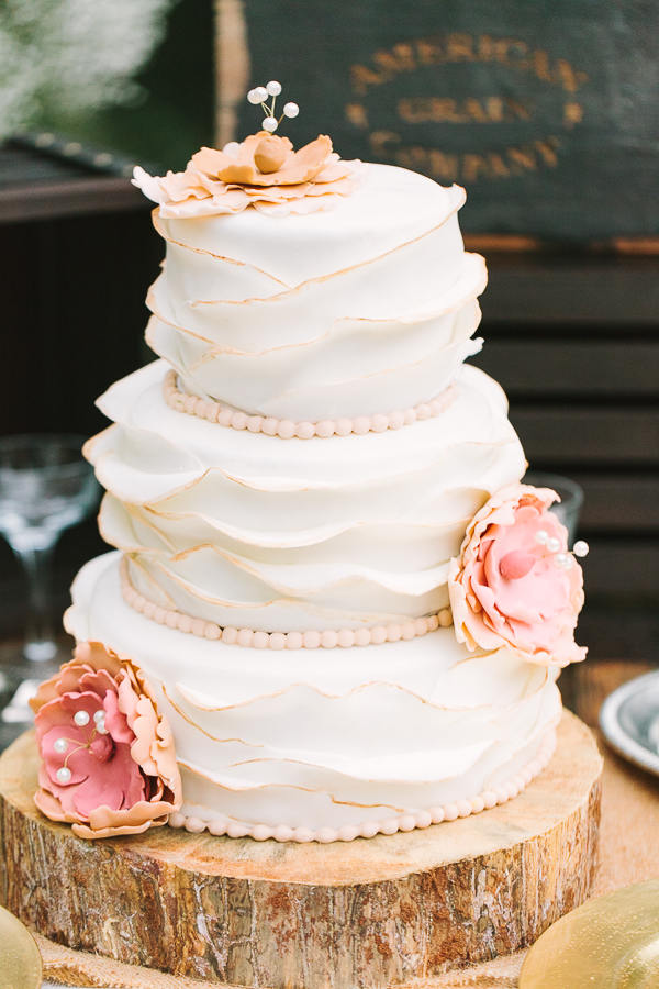 casual-elegance-wedding-for-under-7k