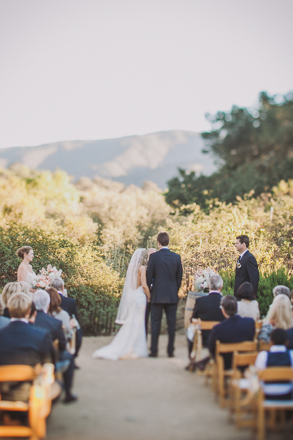 classic-pink-and-gold-wedding-at