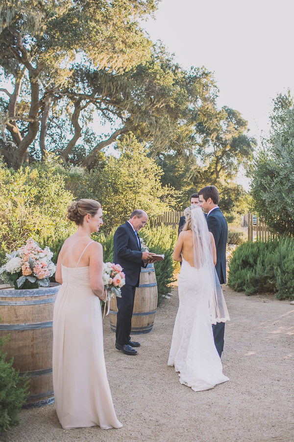 classic-pink-and-gold-wedding-at