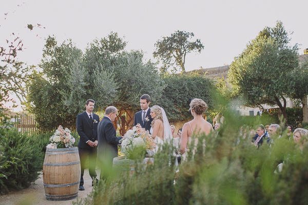 classic-pink-and-gold-wedding-at