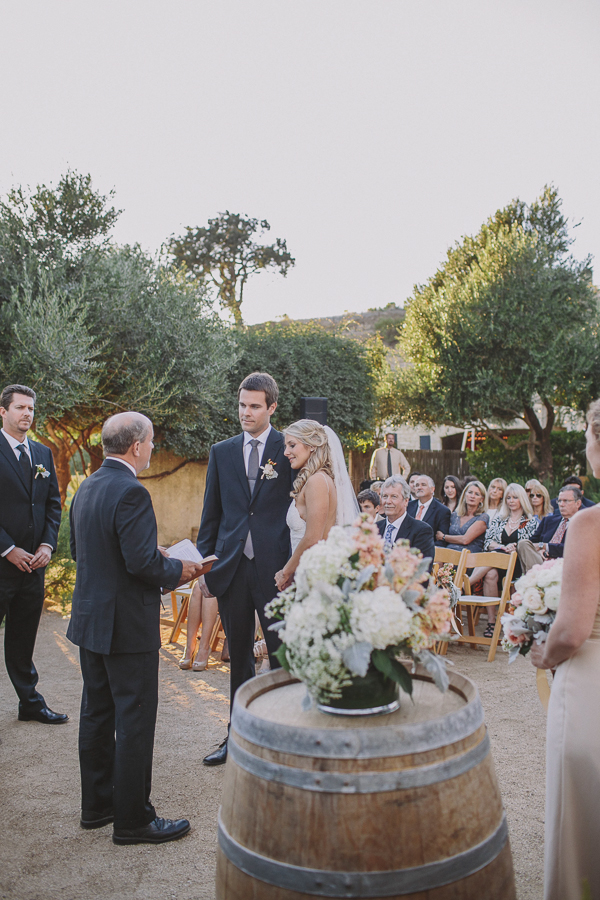 classic-pink-and-gold-wedding-at