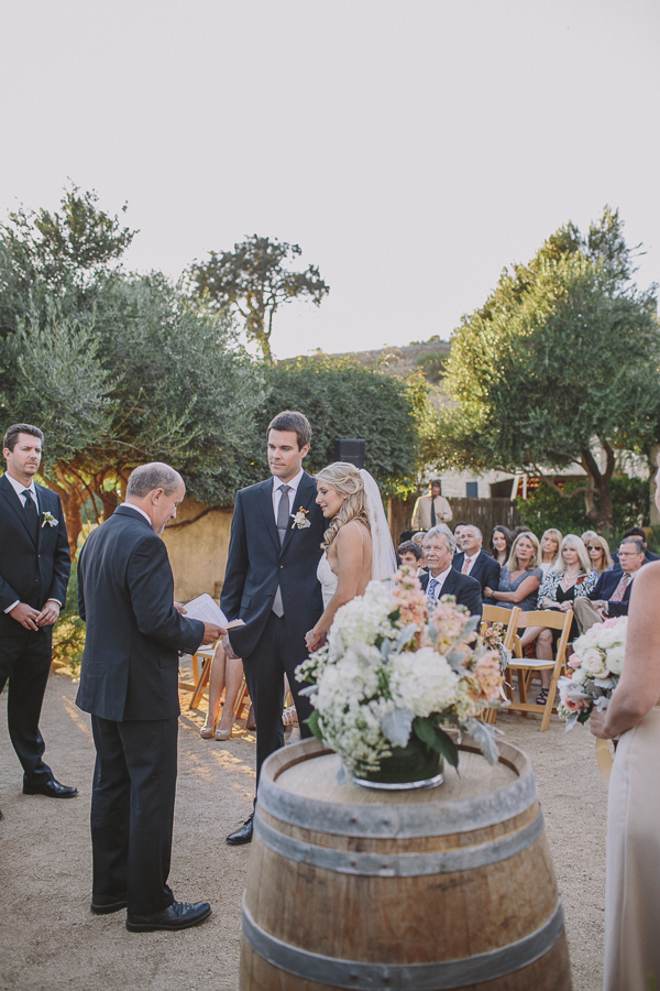 classic-pink-and-gold-wedding-at
