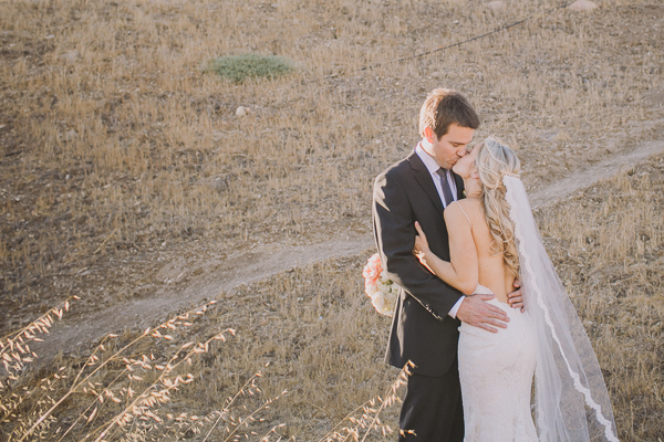 classic-pink-and-gold-wedding-at