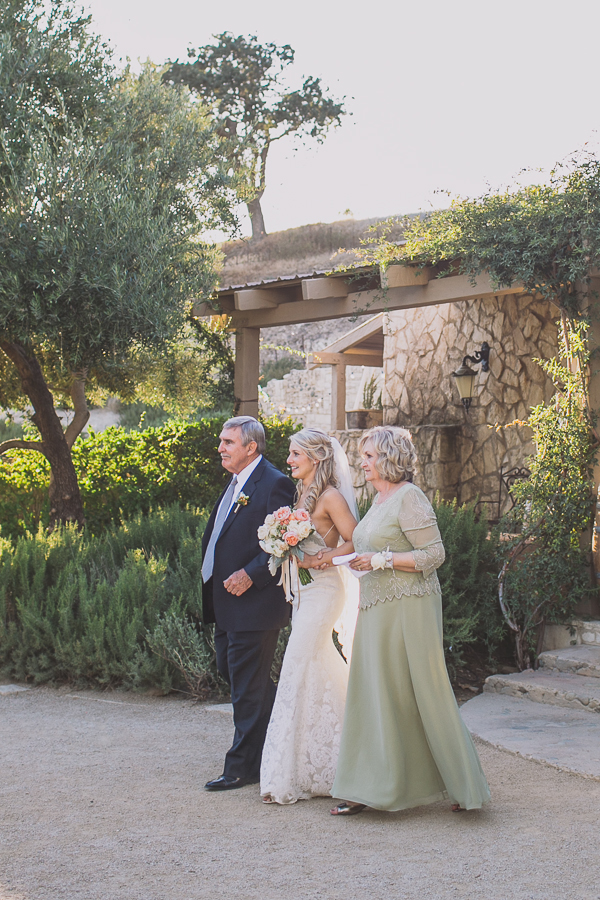 classic-pink-and-gold-wedding-at