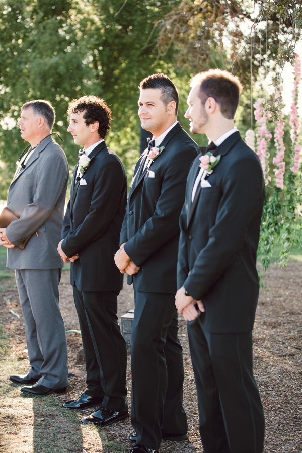 classically-elegant-pink-and-black