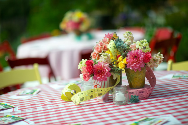 colorful-country-fair-wedding