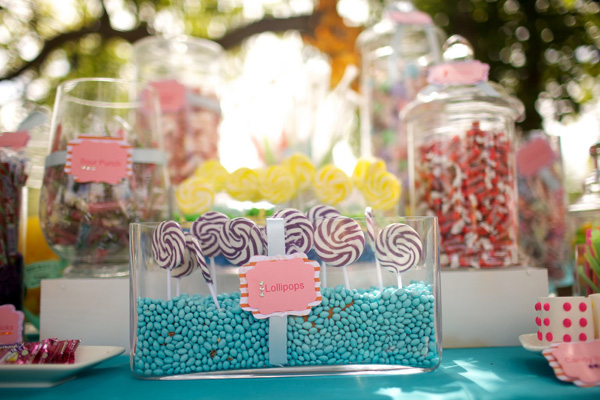 colorful-country-fair-wedding