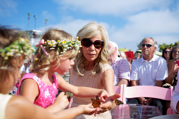 colorful-country-fair-wedding