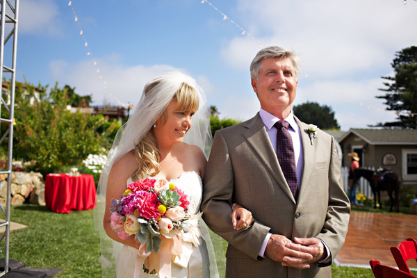 colorful-country-fair-wedding