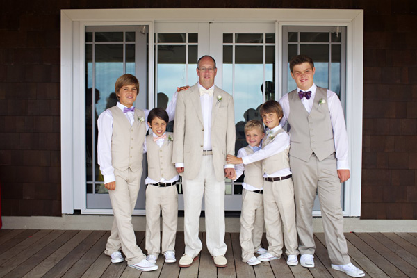 colorful-country-fair-wedding