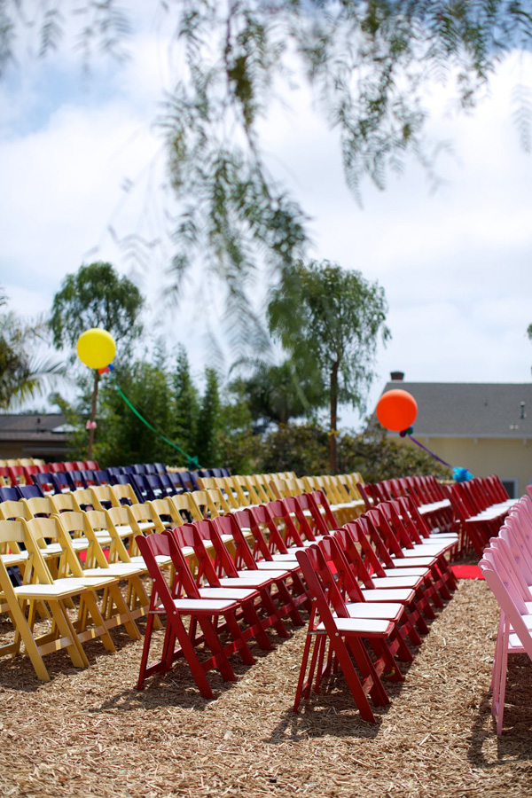 colorful-country-fair-wedding