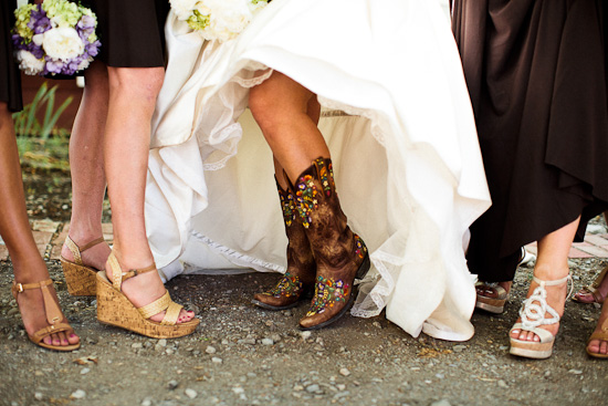 Cowboy Western Chic Wedding by Heather Elizabeth Photography