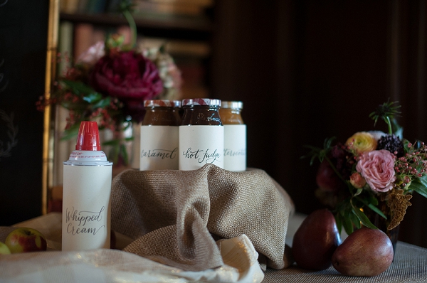 cozy-winter-wedding-ideas