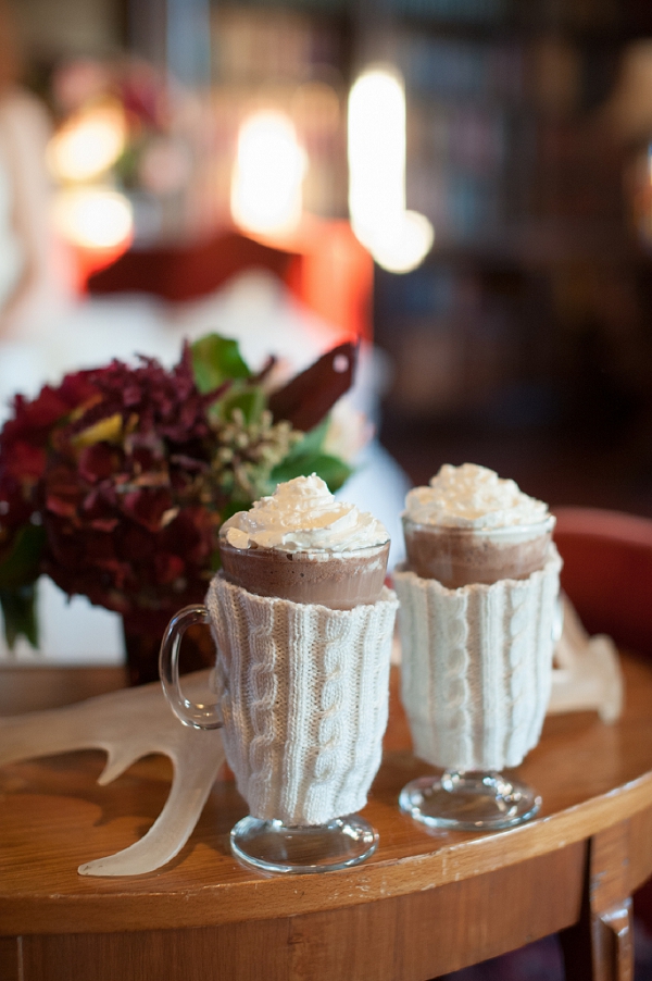 cozy-winter-wedding-ideas