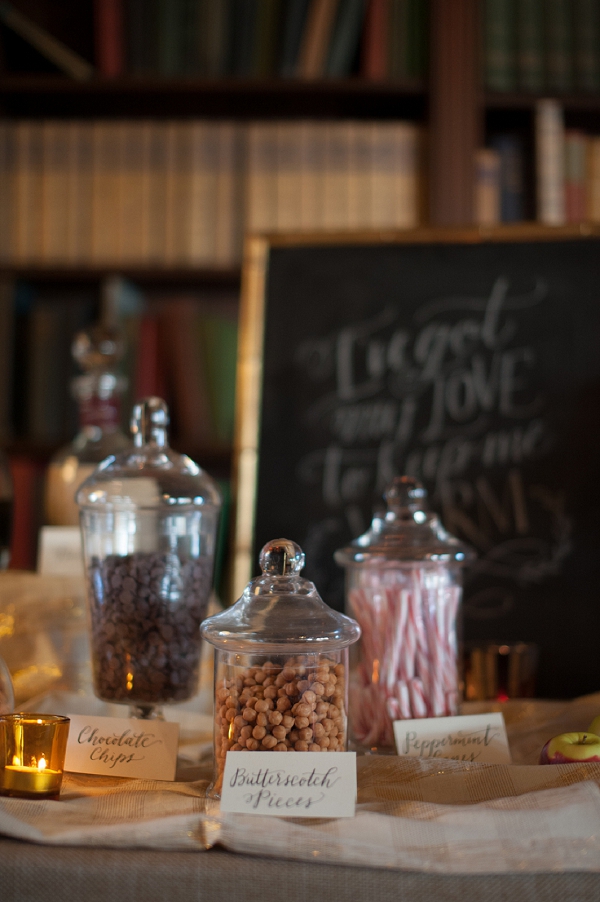 cozy-winter-wedding-ideas