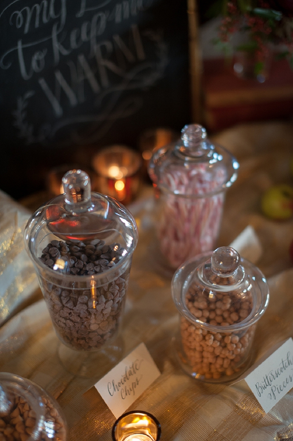 cozy-winter-wedding-ideas