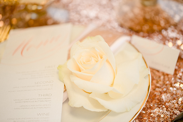 glamorous-rose-gold-wedding-ideas