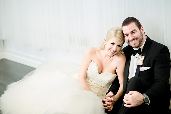 glamorous-rose-gold-wedding-ideas