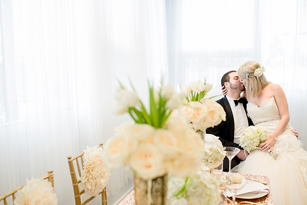 glamorous-rose-gold-wedding-ideas