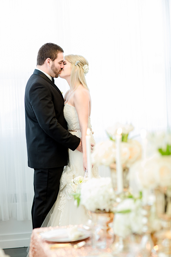 glamorous-rose-gold-wedding-ideas