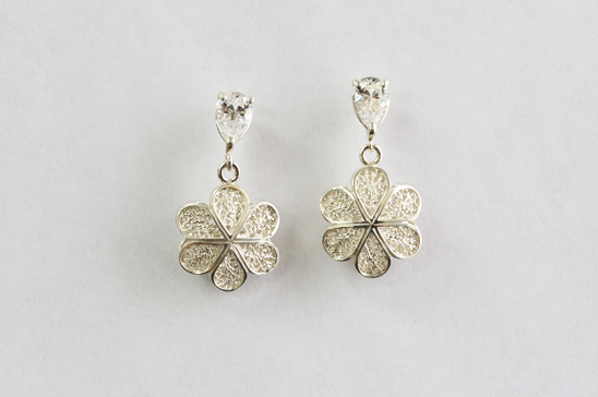 Silver flower earrings with crystals