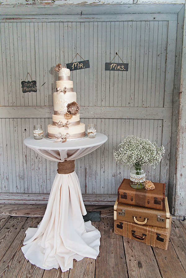 i-heart-fall-wedding-inspiration
