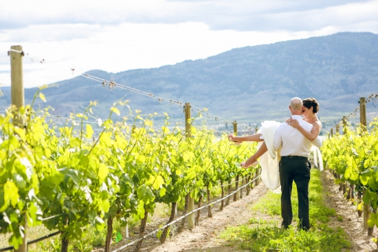 Lindsay & Lorne's Romantic Winery Wedding