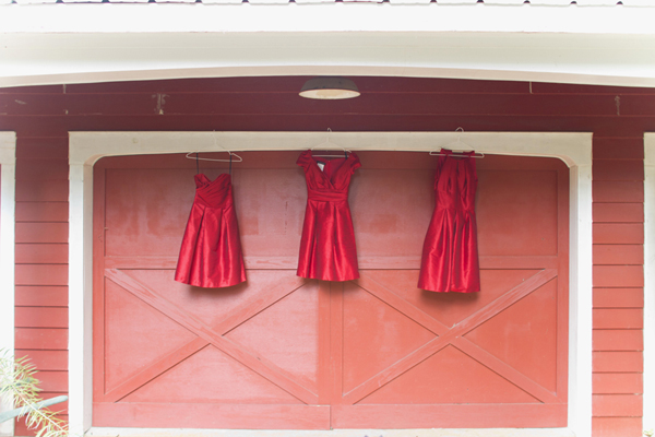 red-and-orange-fall-wedding