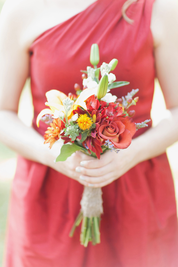 red-and-orange-fall-wedding