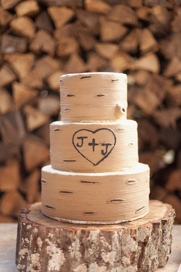 red-and-orange-fall-wedding