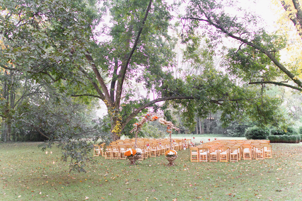 red-and-orange-fall-wedding