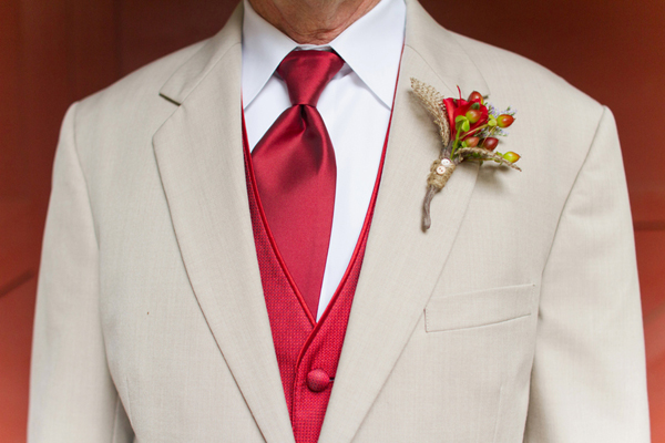 red-and-orange-fall-wedding