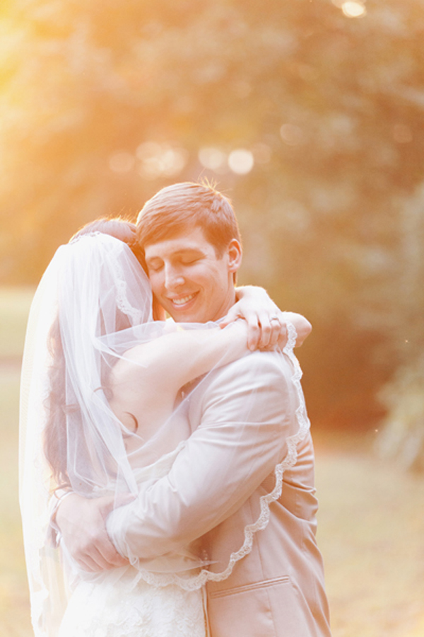 red-and-orange-fall-wedding