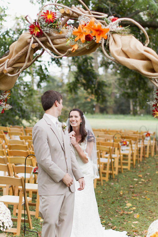 red-and-orange-fall-wedding