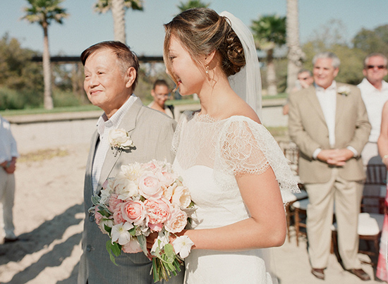 soft-and-romantic-beach-wedding